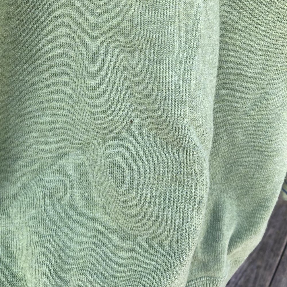 Tommy Bahama 1/4 Zipped Green Sweater, Size XL - Picture 6 of 9